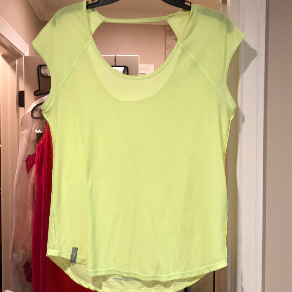 UnderArmour Workout Top